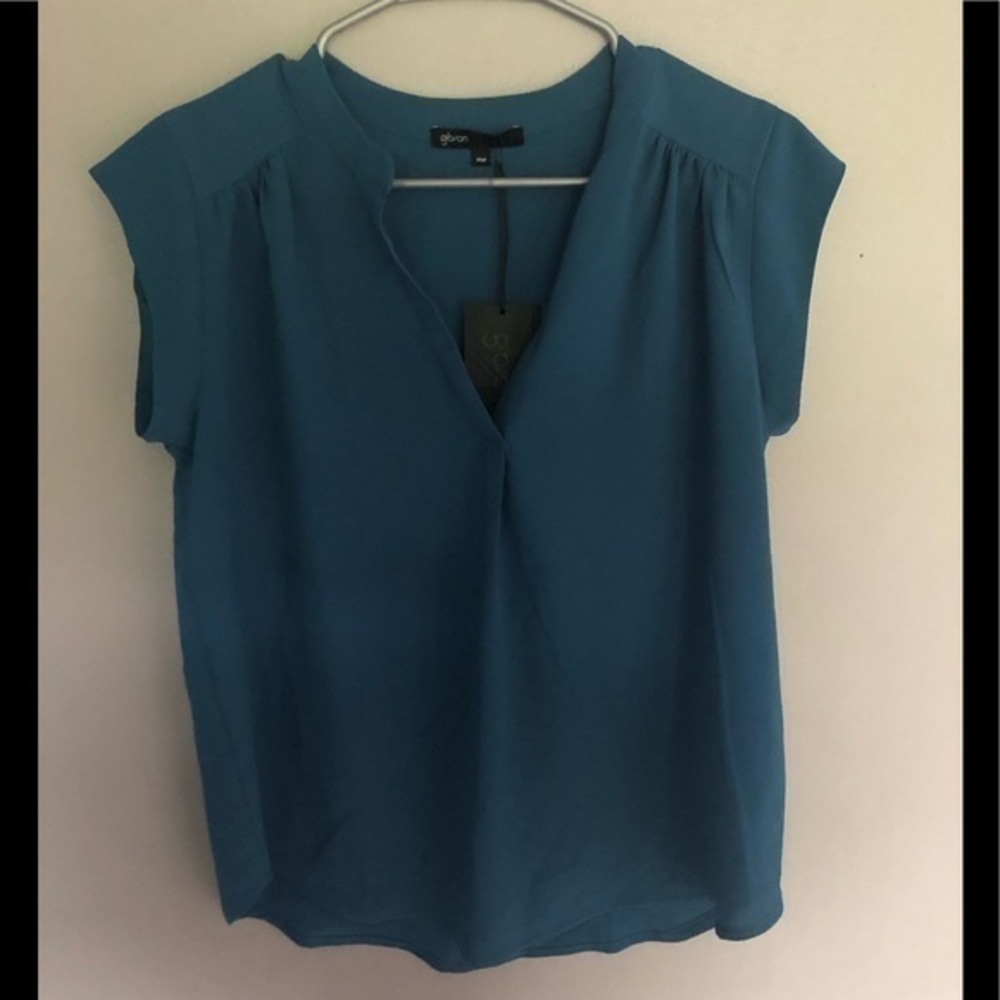 NWT Gibson light weight Blouse Size PM